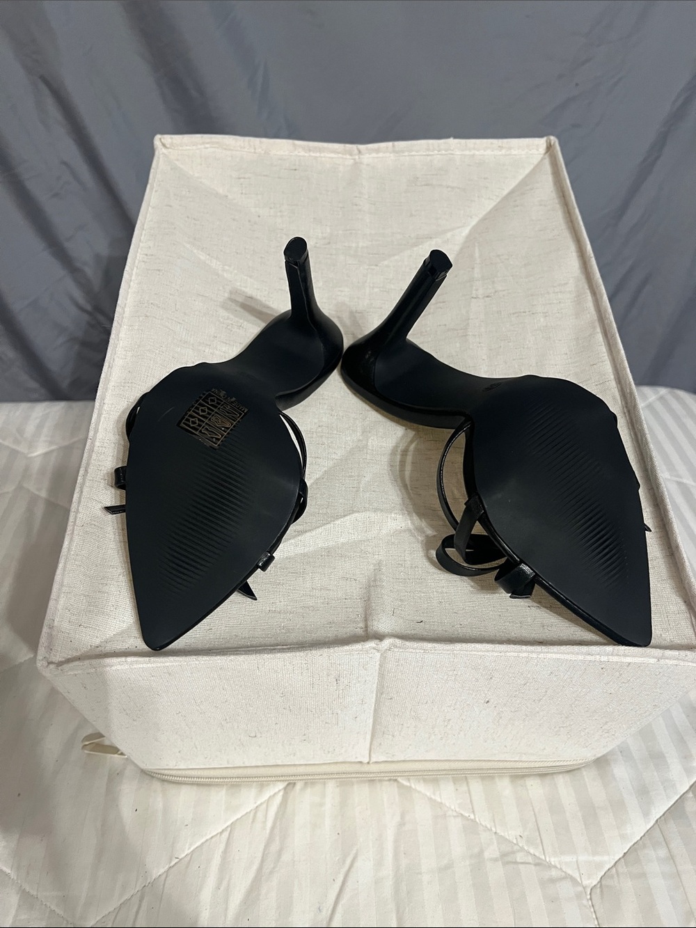 Black Pointed-Toe Bow Strap Heels - Women's - Picture 4 of 4